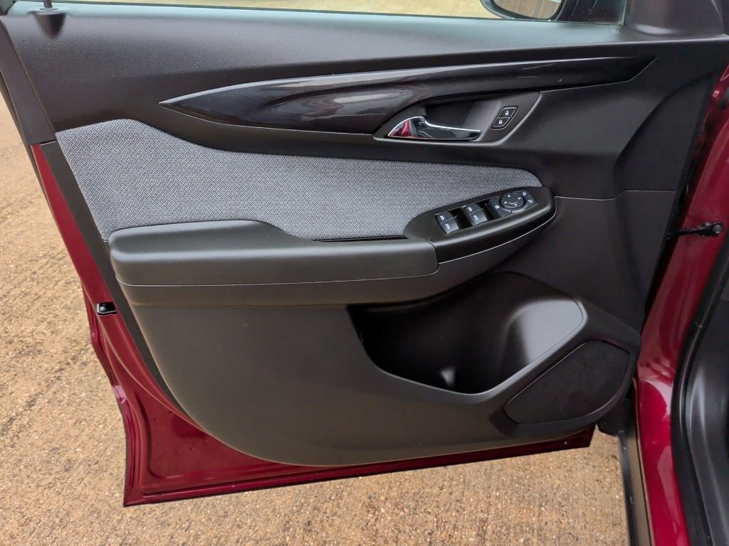 Used 2024 Chevrolet TrailBlazer LS w/ LS Convenience Package image 10