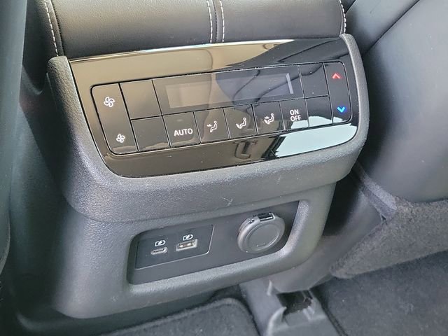 Used 2023 INFINITI QX60 Luxe w/ Performance Audio Package image 15