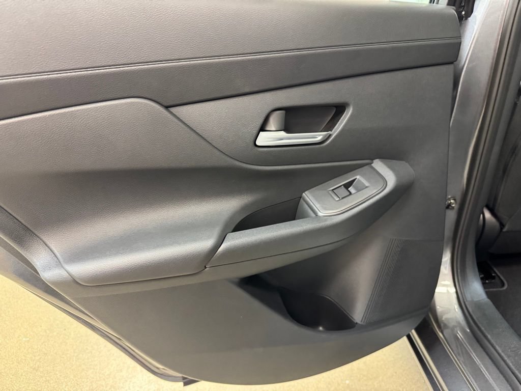 New 2026 Nissan Sentra SV w/ SV Convenience Package FWD image 14