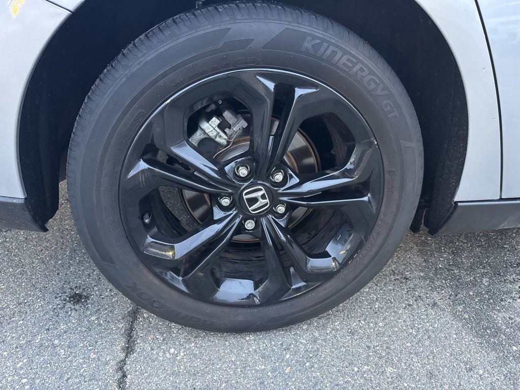 Used 2025 Honda Accord SE image 12