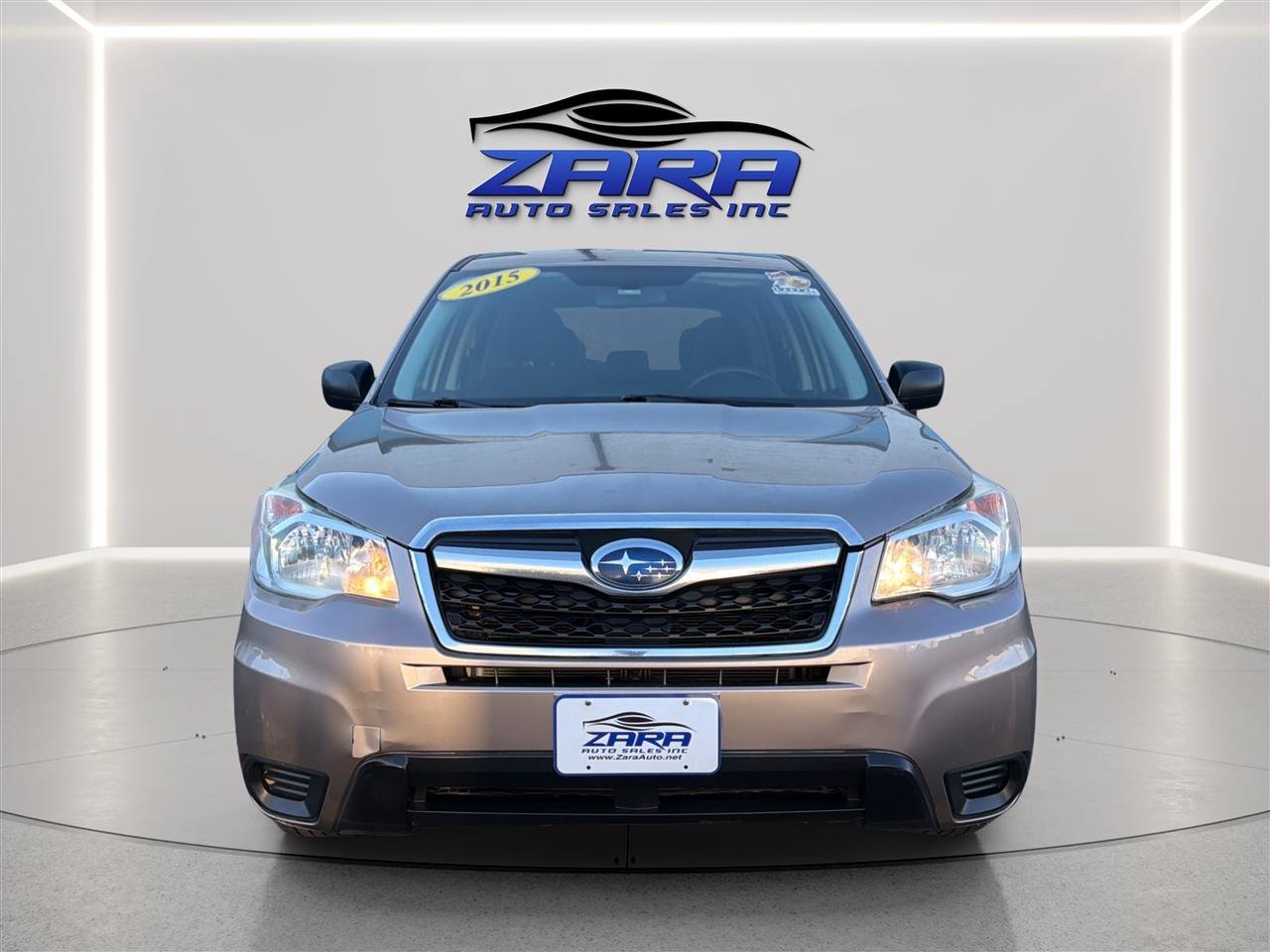 Used 2015 Subaru Forester 2.5i AWD/4WD image 2