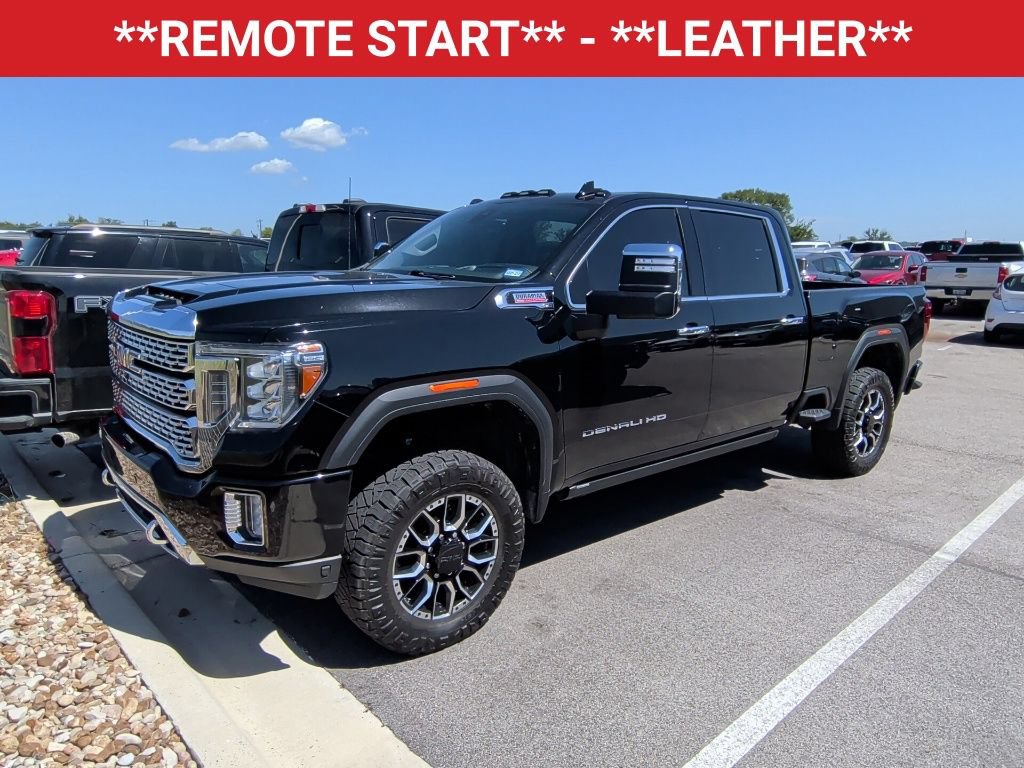 Used 2022 GMC Sierra 2500 Denali w/ Denali Ultimate Package AWD/4WD image 3