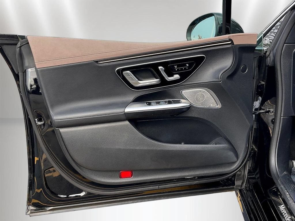 Used 2023 Mercedes-Benz EQE 350+ 4MATIC Sedan image 19