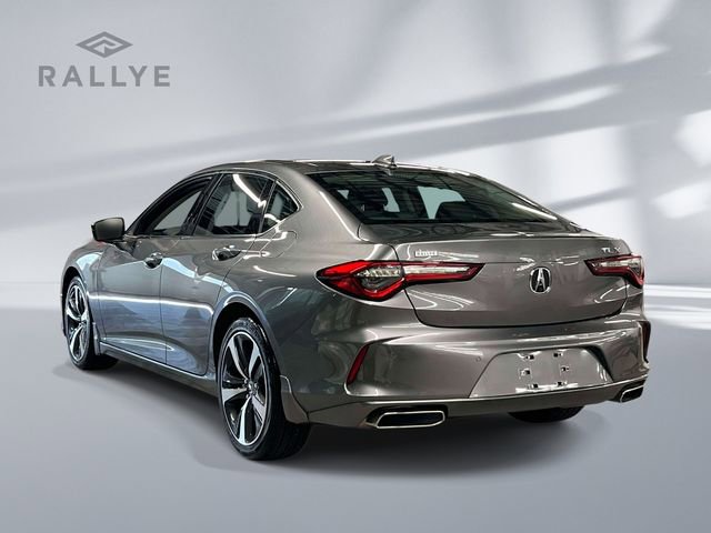Used 2025 Acura TLX w/ Technology Package FWD image 5