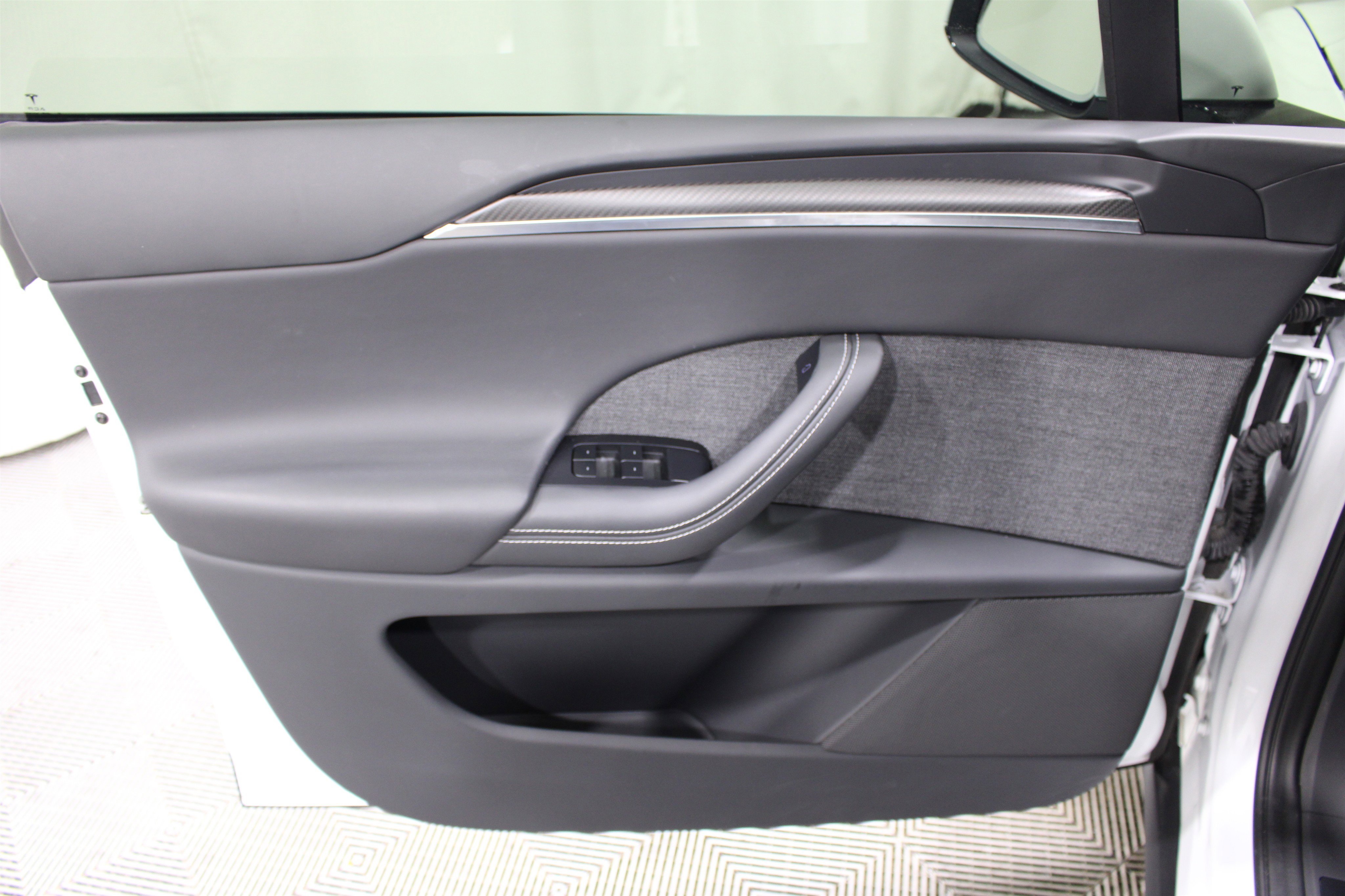 Used 2024 Tesla Model X Plaid AWD/4WD image 6