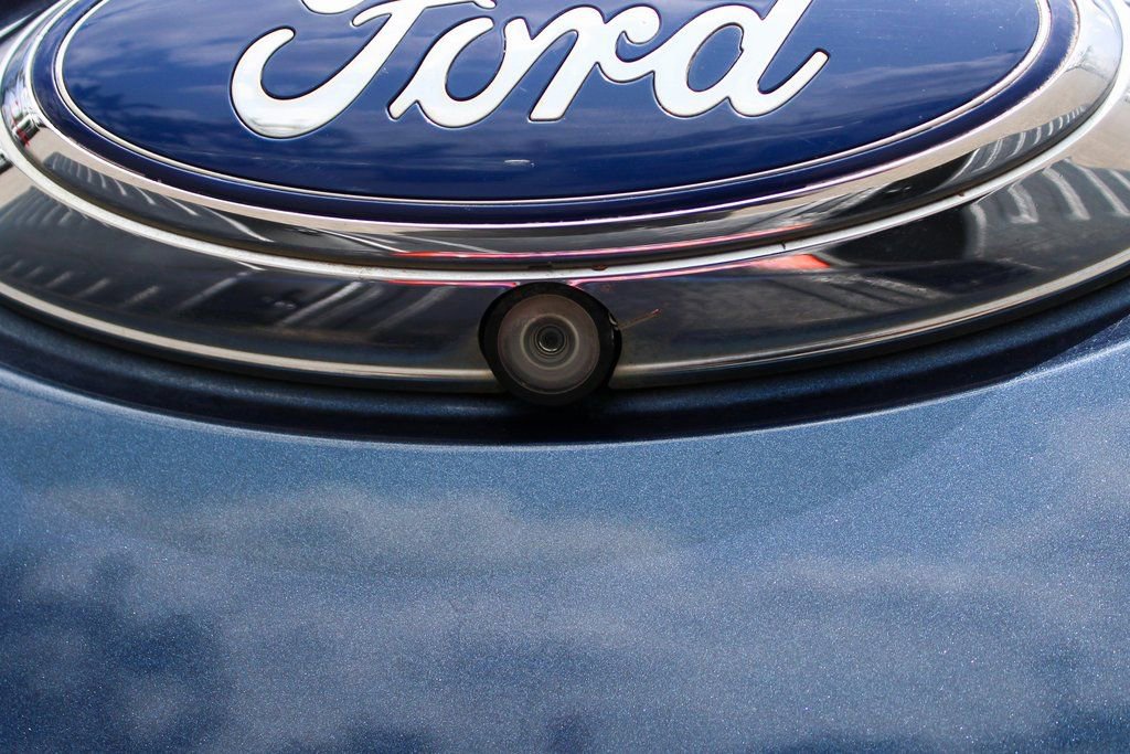 Used 2016 Ford F250 XLT w/ XLT Value Package image 40