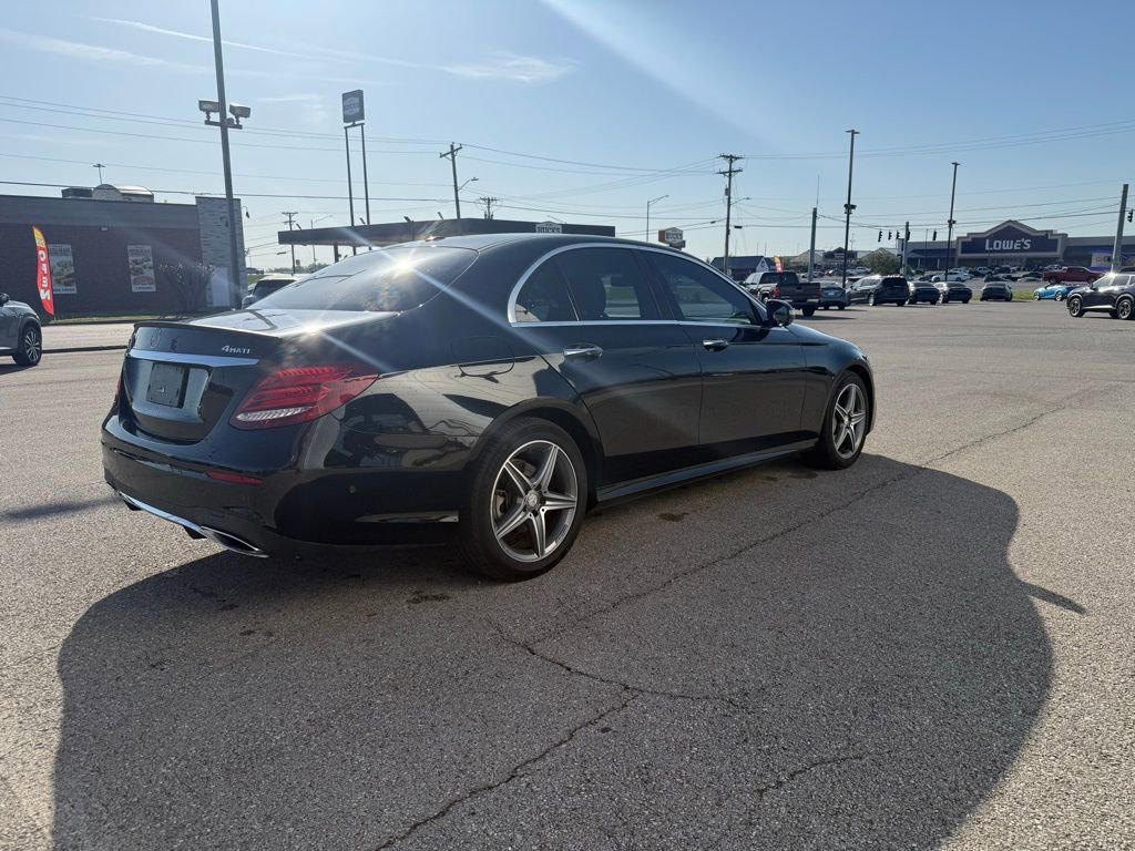 Used 2017 Mercedes-Benz E 300 4MATIC image 5