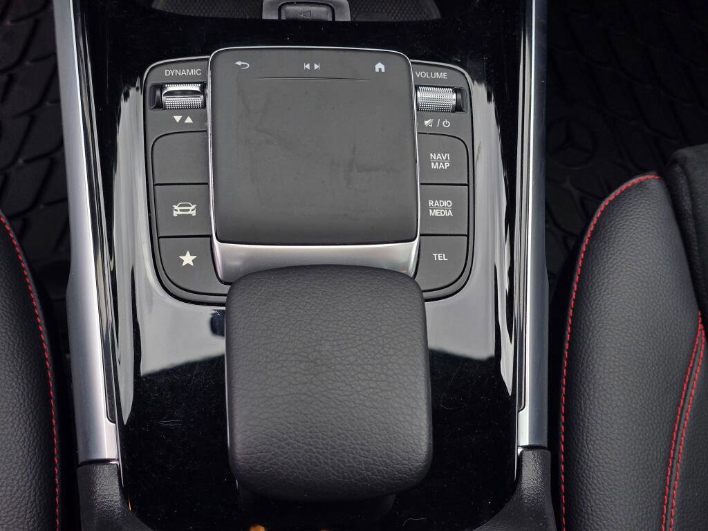 Used 2023 Mercedes-Benz GLB 250 4MATIC w/ AMG Line image 16