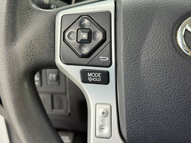 Used 2015 Toyota Tundra SR5 w/ SR5 Upgrade Package image 12