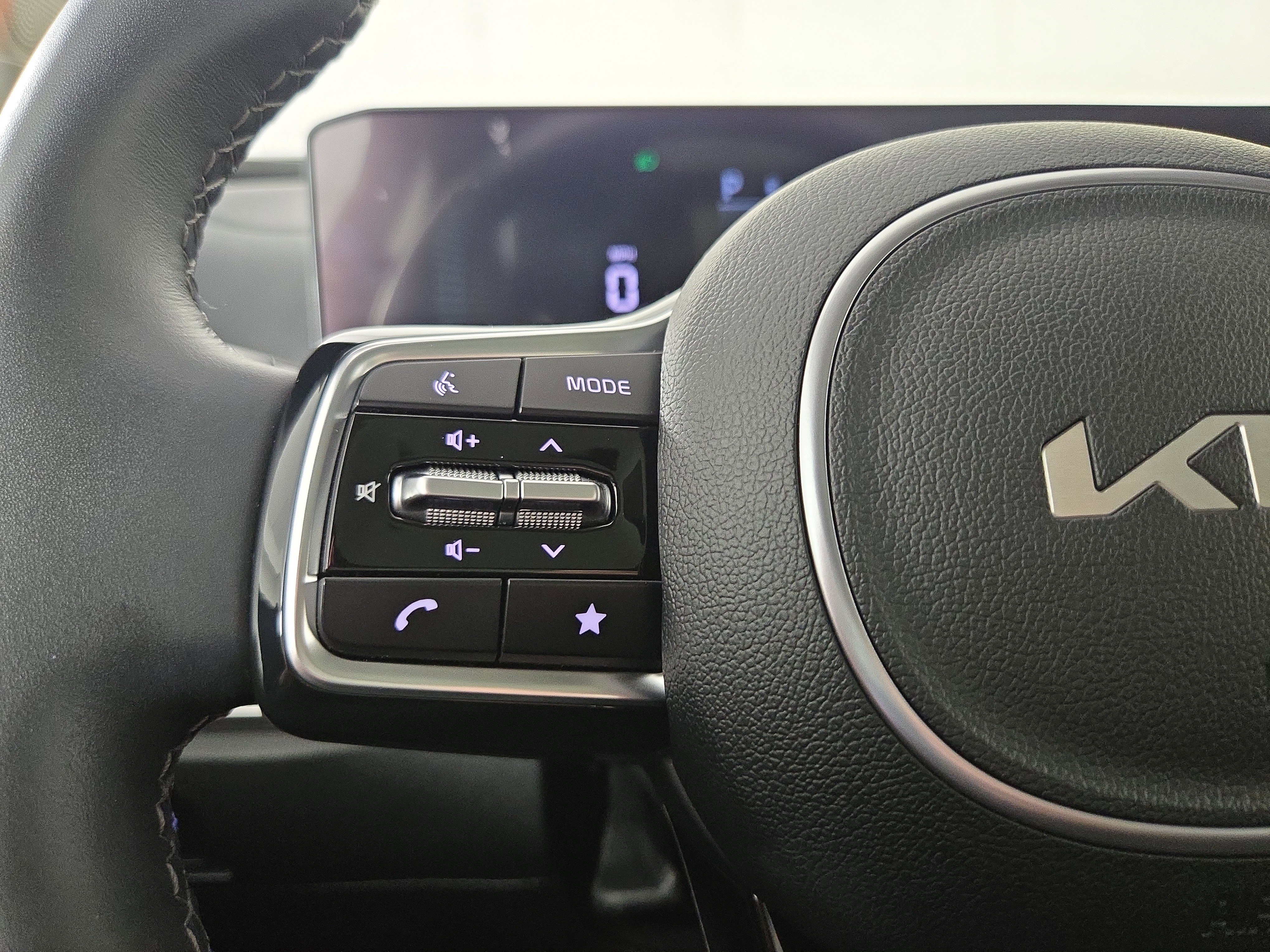 Used 2024 Kia Sorento X-Line EX image 15