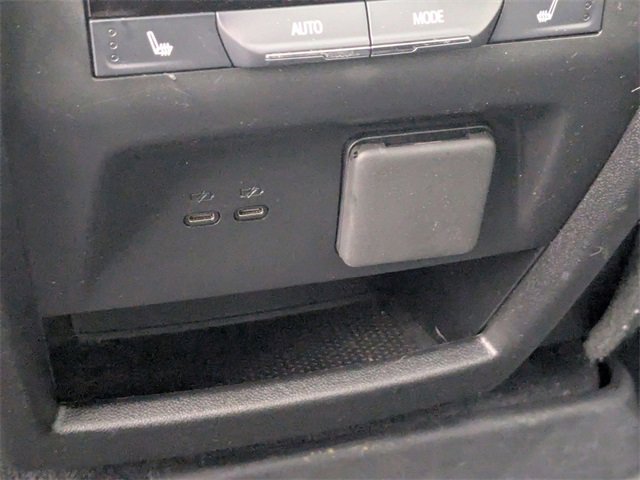 Certified 2025 Chevrolet Traverse High Country image 28