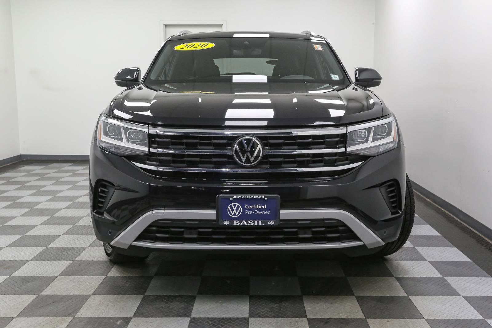 Certified 2020 Volkswagen Atlas Cross Sport SEL image 4