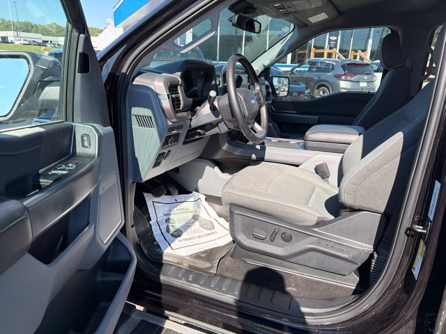 Used 2024 Ford F150 XLT w/ Equipment Group 303A High AWD/4WD image 33
