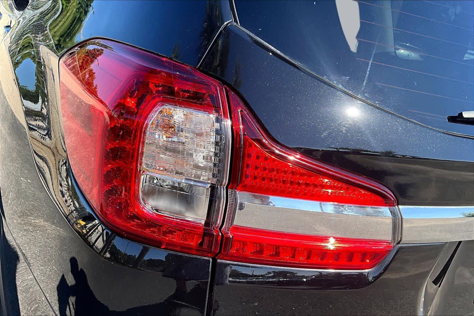 Used 2022 Subaru Ascent Touring w/ Popular Package #2A AWD/4WD image 29