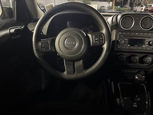 Used 2016 Jeep Patriot Sport w/ Power Value Group image 16