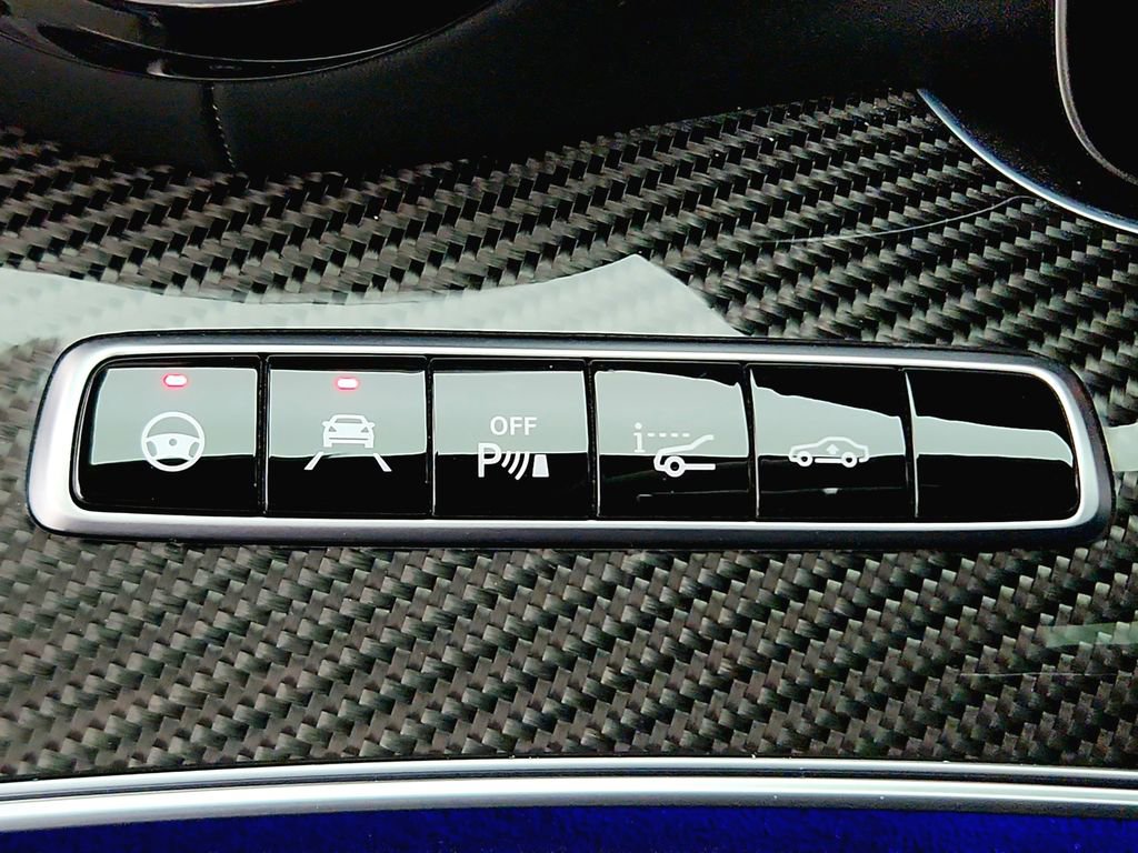 Used 2019 Mercedes-Benz AMG GT 63 image 25