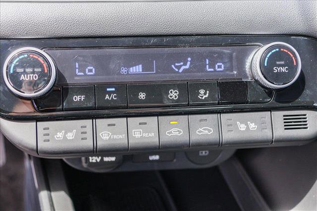 New 2025 Hyundai Elantra Limited image 20