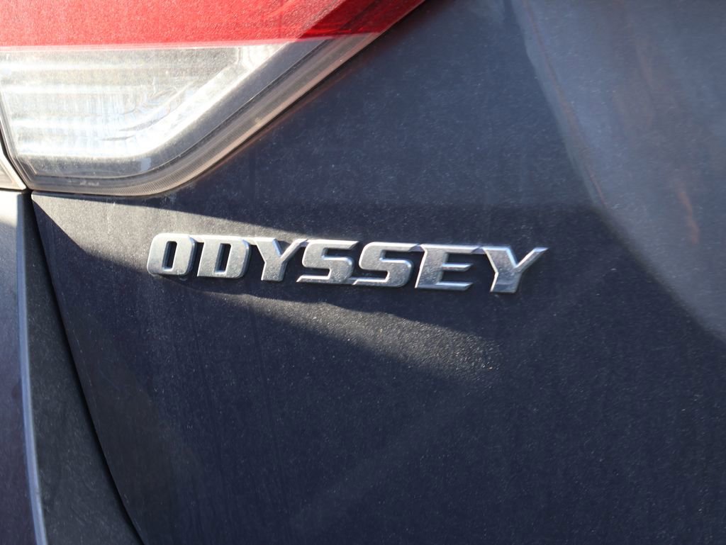 Used 2016 Honda Odyssey Touring Elite image 8