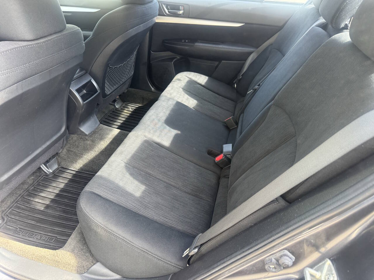 Used 2013 Subaru Legacy 2.5i Premium AWD/4WD image 21