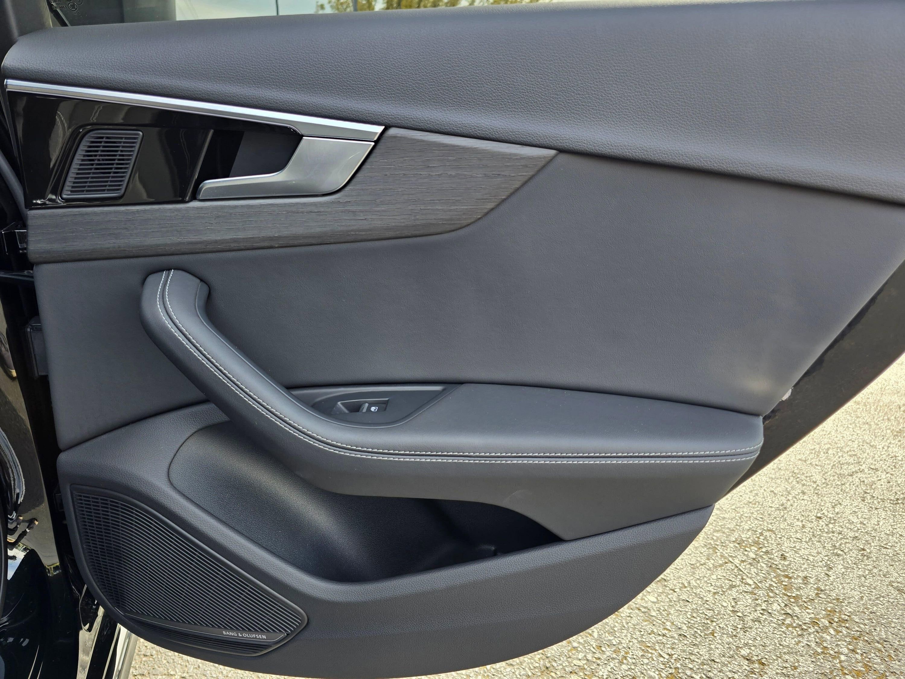 Used 2023 Audi A4 2.0T Prestige w/ Prestige Package image 26