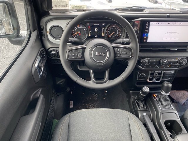 New 2025 Jeep Gladiator Sport image 35