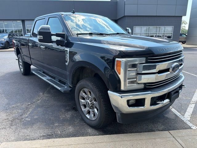 Used 2019 Ford F350 Lariat w/ Lariat Ultimate Package AWD/4WD image 10