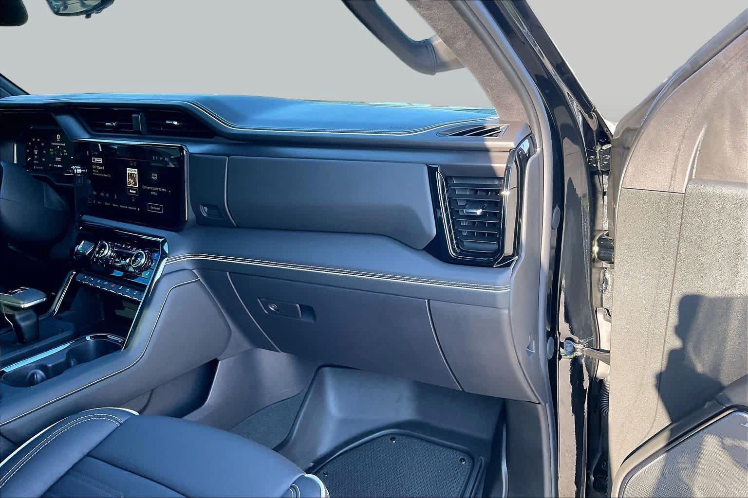 Used 2026 GMC Sierra 1500 AT4X AWD/4WD image 19