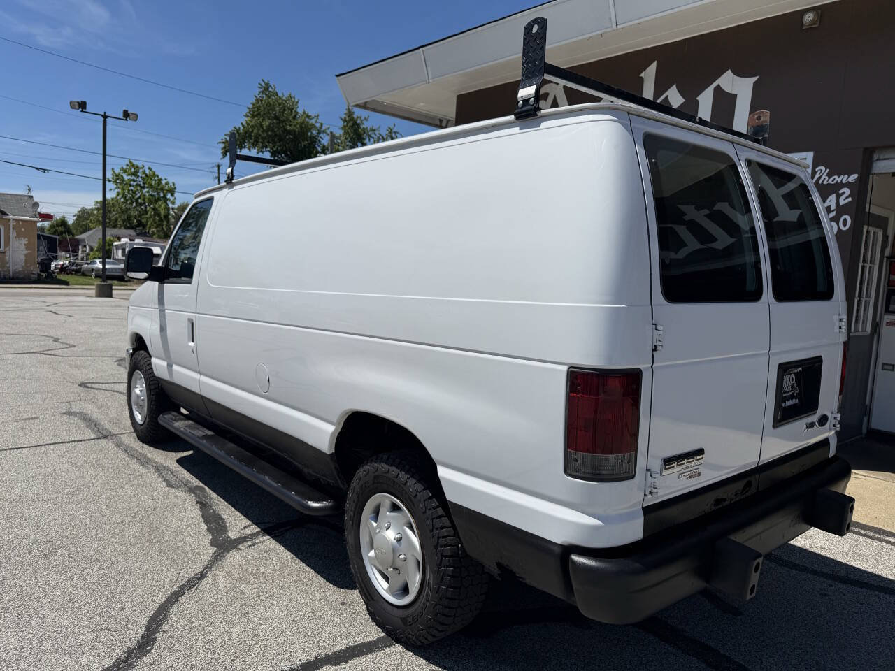 Used 2013 Ford E-250 and Econoline 250 w/ PWR Group RWD image 7