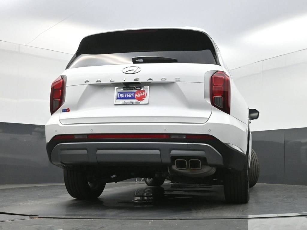 Used 2025 Hyundai Palisade SEL FWD image 33