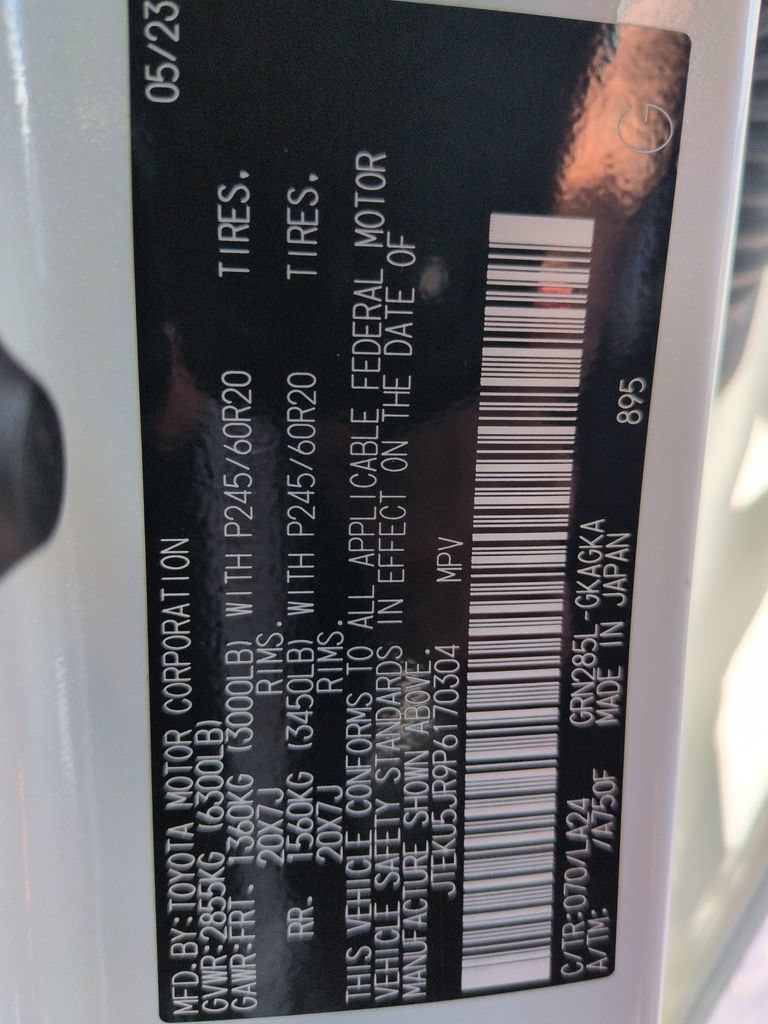 Certified 2023 Toyota 4Runner Limited AWD/4WD image 29