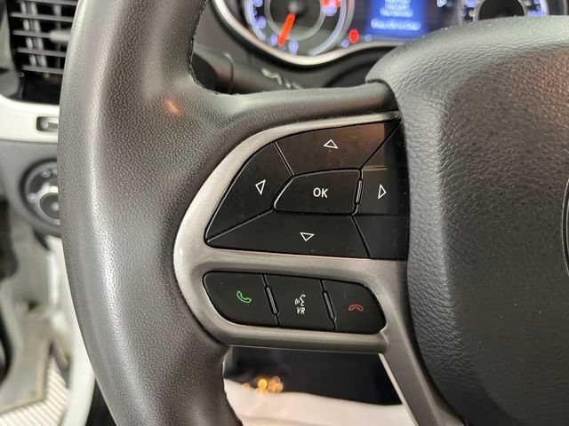 Used 2022 Jeep Cherokee Limited AWD/4WD image 24