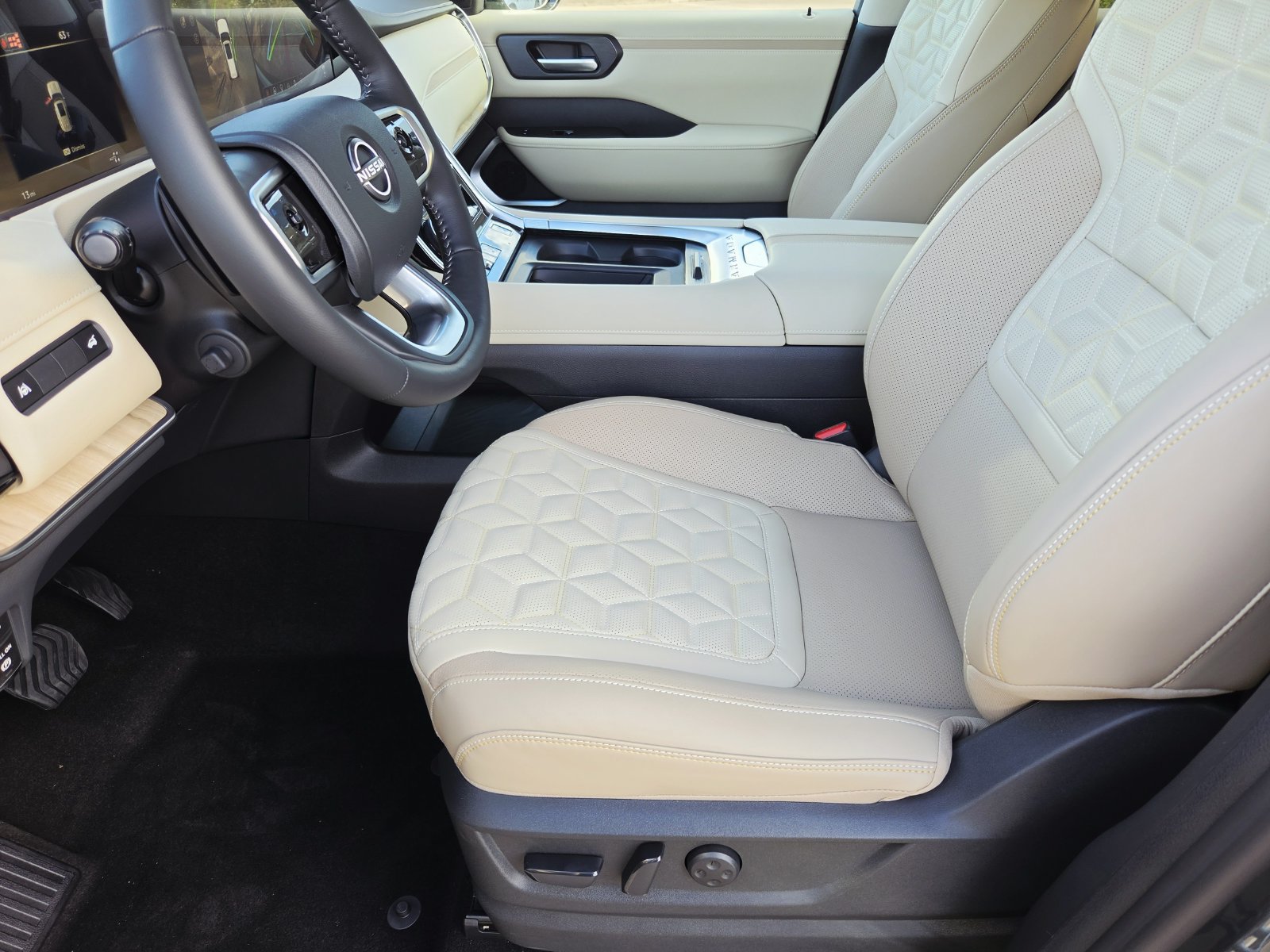 New 2027 Nissan Armada Platinum AWD/4WD image 8