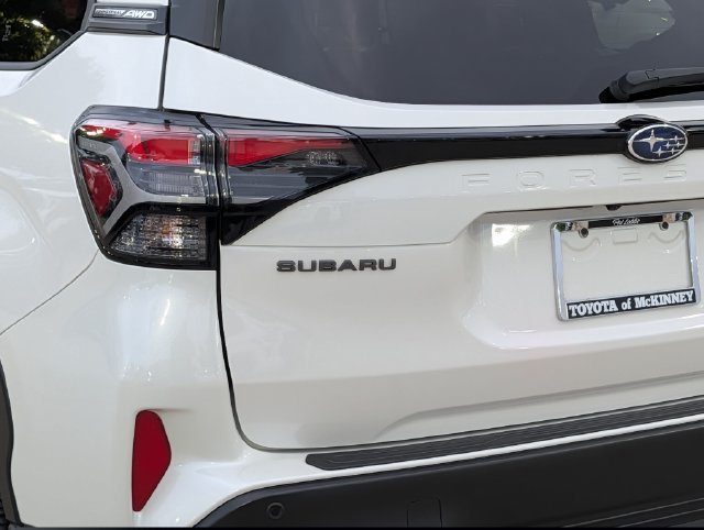 Used 2025 Subaru Forester Touring AWD/4WD image 8