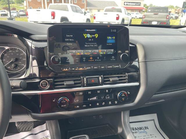 Certified 2023 Nissan Pathfinder SL AWD/4WD image 16