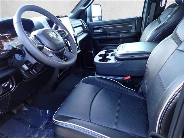 Used 2025 RAM 3500 Laramie AWD/4WD image 11