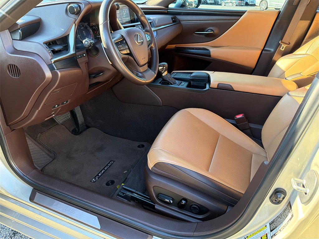 Used 2021 Lexus ES 350 w/ Accessory Package 2 image 9