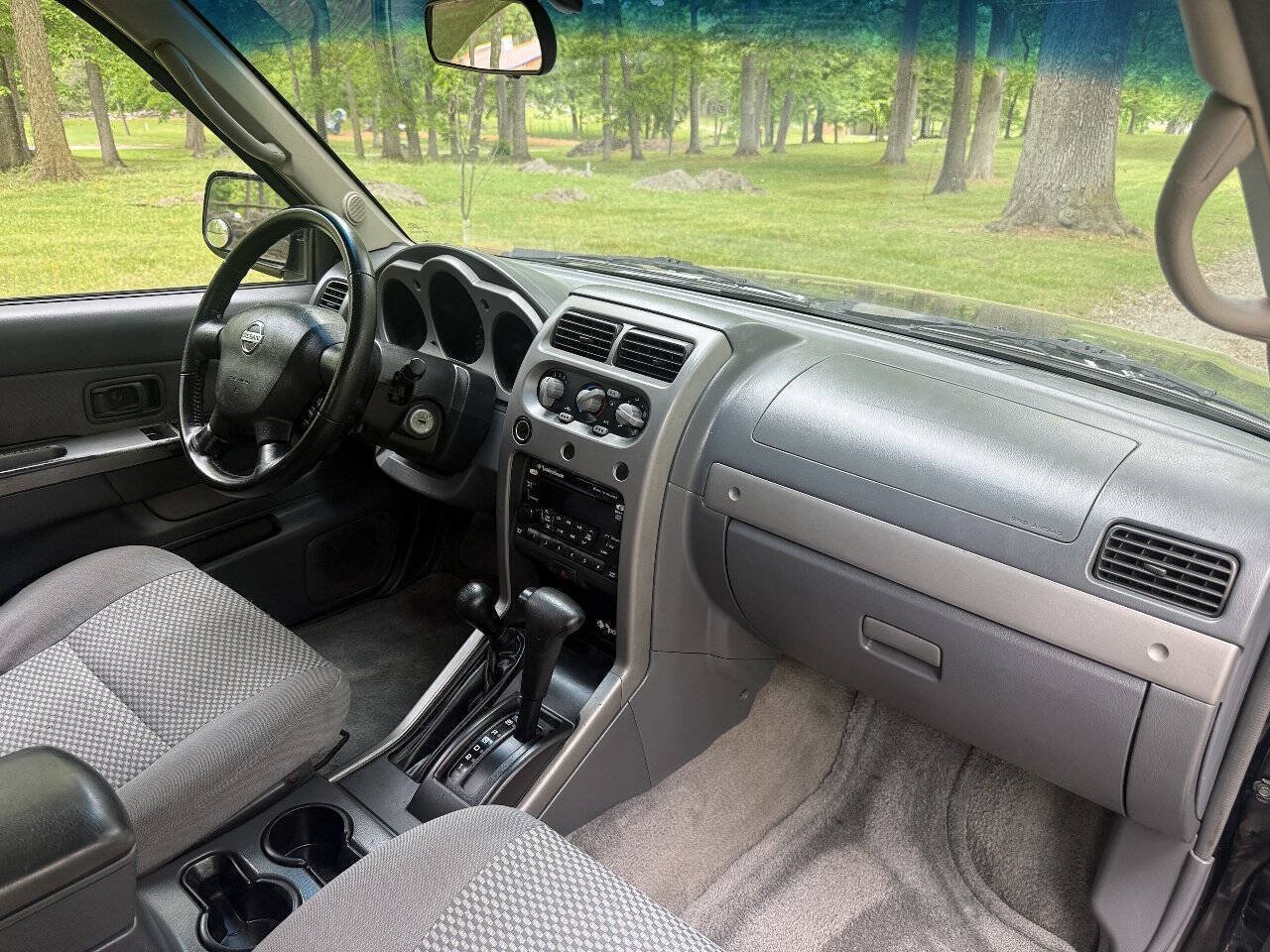 Used 2002 Nissan Frontier SE AWD/4WD image 73