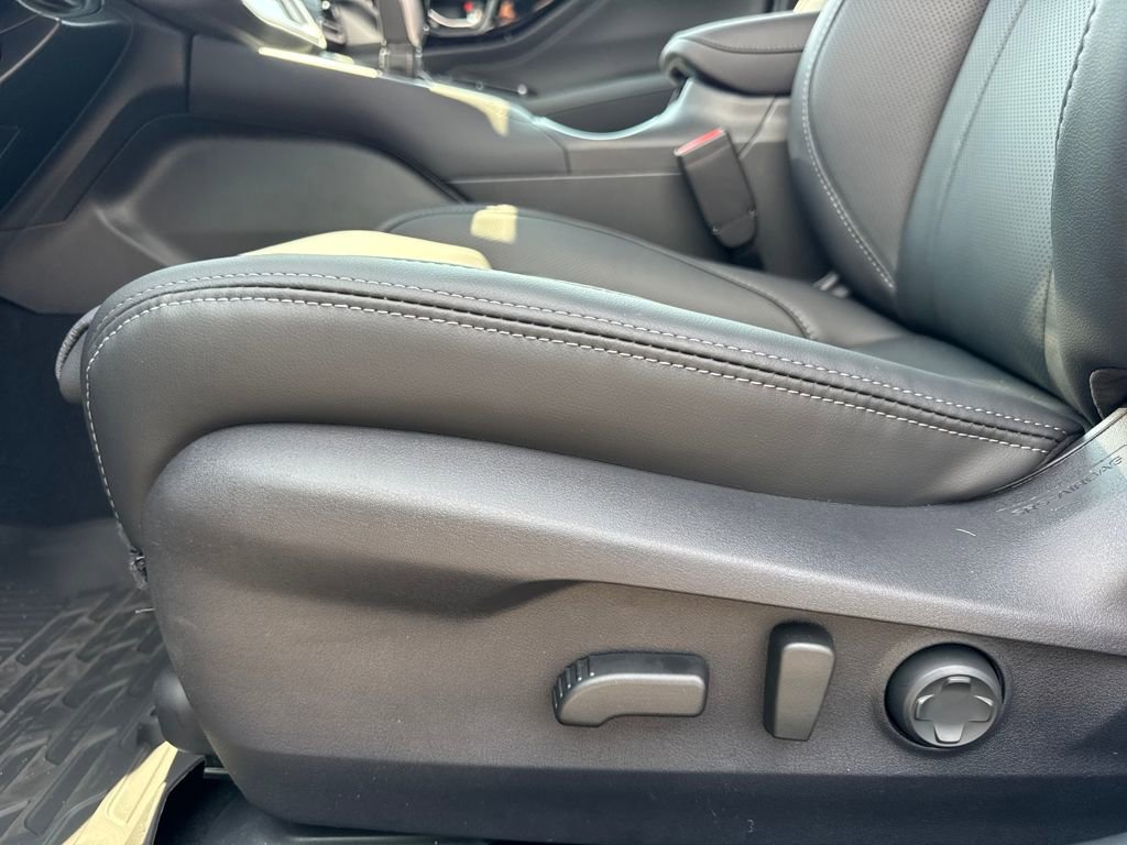 New 2025 Subaru Outback Touring image 16