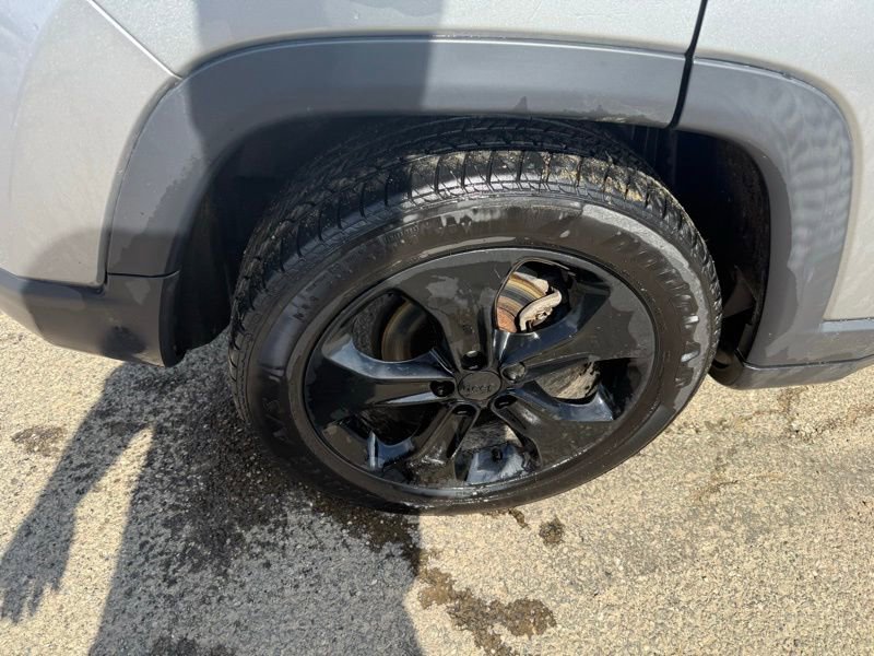 Used 2019 Jeep Compass Altitude image 16