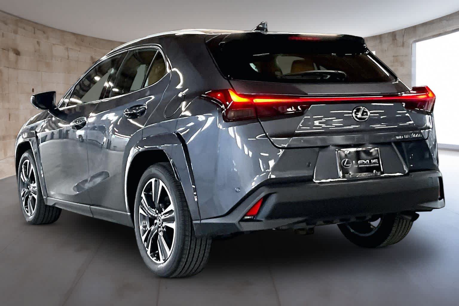 New 2026 Lexus UX 300h AWD image 3