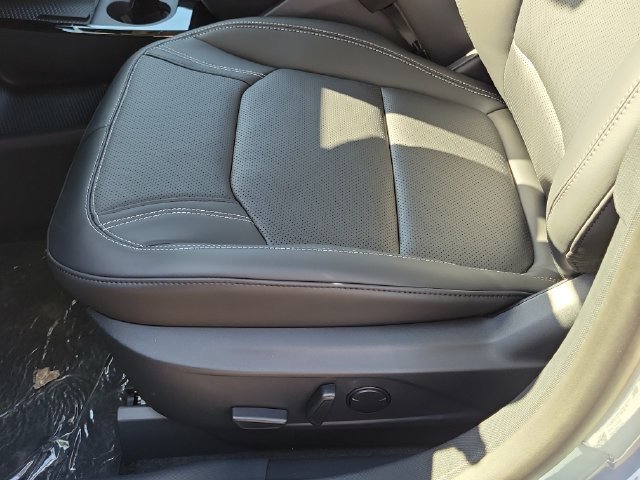 New 2026 Ford Mustang Mach-E Premium w/ Technology Package RWD image 16