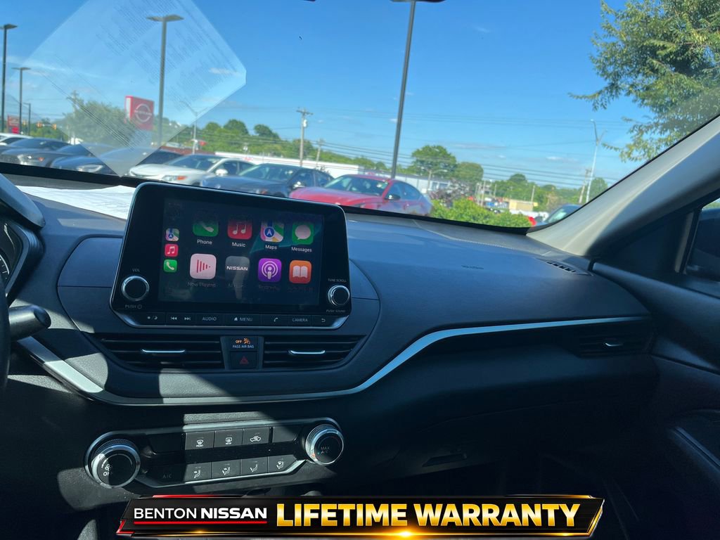 Used 2020 Nissan Altima 2.5 S FWD image 15