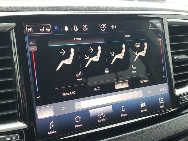 Used 2022 Chrysler Pacifica Touring-L image 15