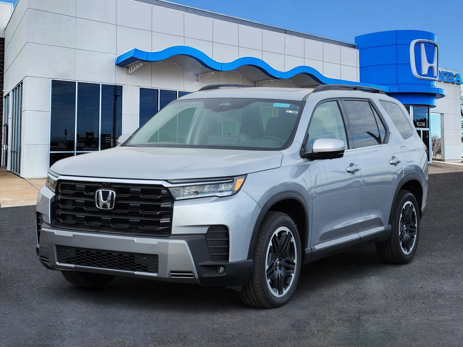 New 2026 Honda Pilot image 2