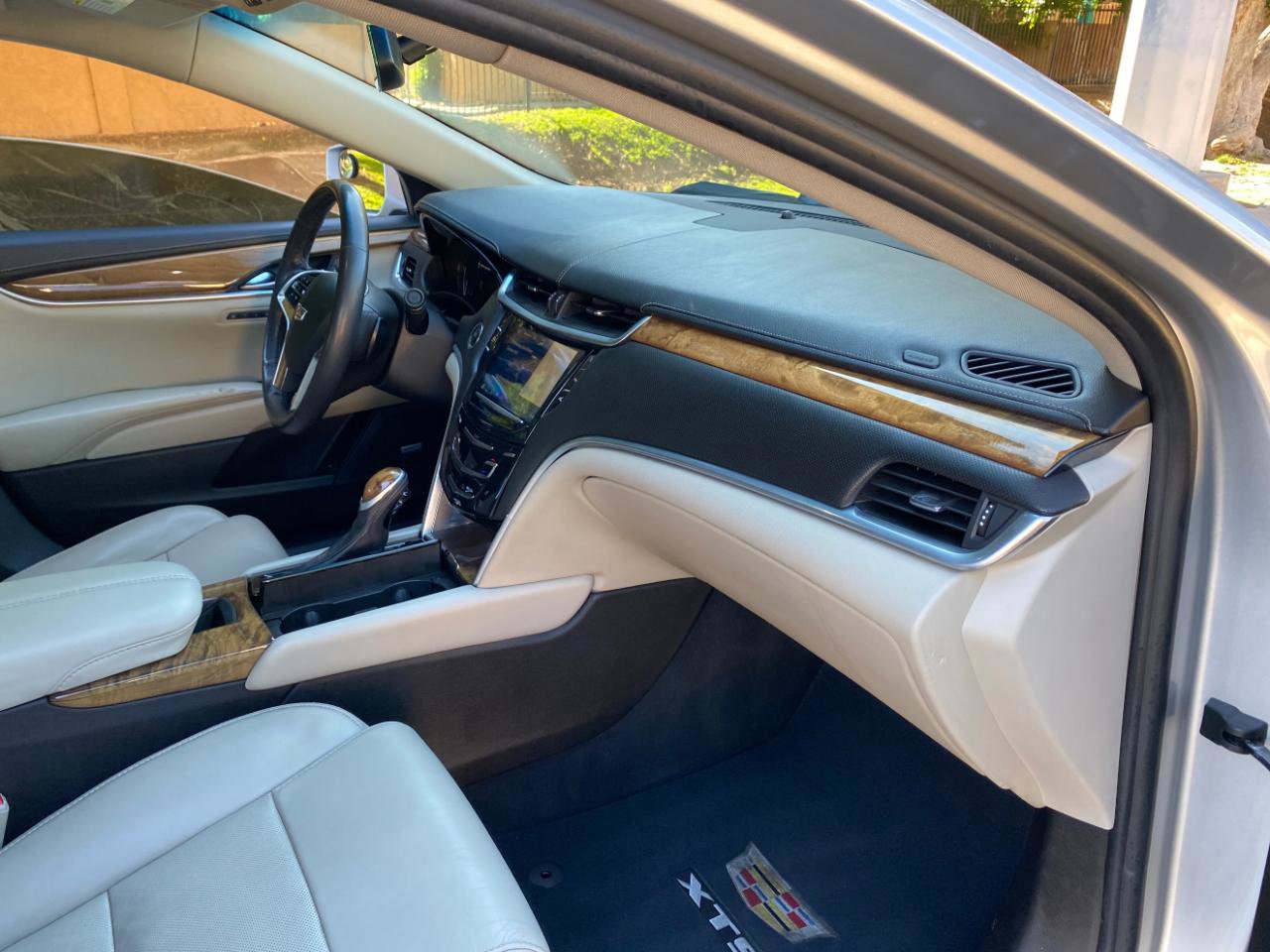 Used 2018 Cadillac XTS Luxury FWD image 48