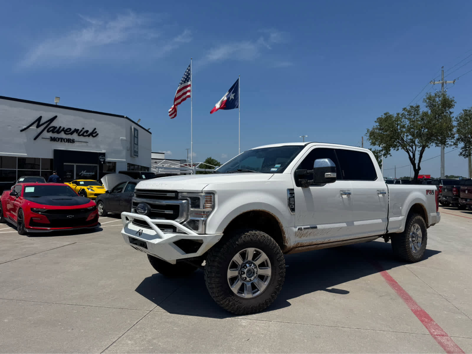 Used 2021 Ford F250 Platinum w/ FX4 Off-Road Package AWD/4WD image 1