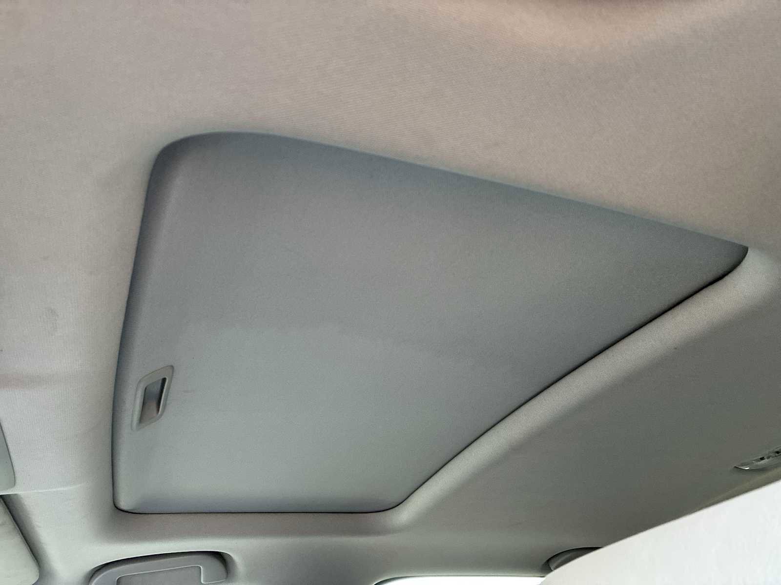 Used 2017 Honda CR-V EX-L image 16