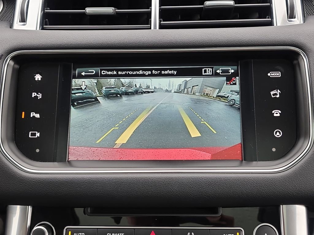 Used 2016 Land Rover Range Rover Sport HSE image 25