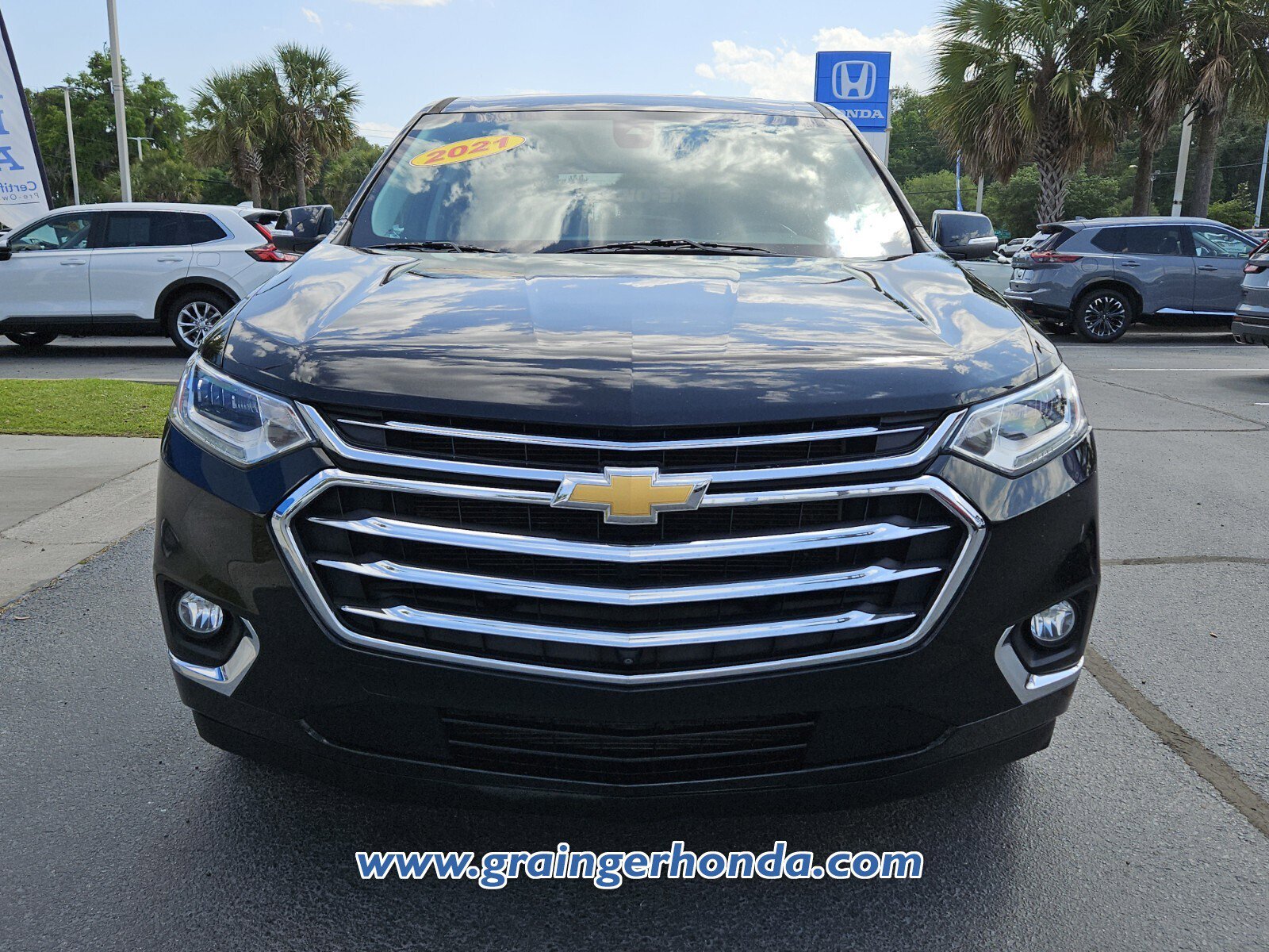 Used 2021 Chevrolet Traverse High Country AWD/4WD image 8