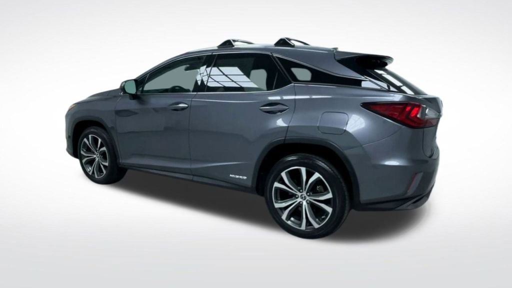 Used 2018 Lexus RX 450h AWD image 24